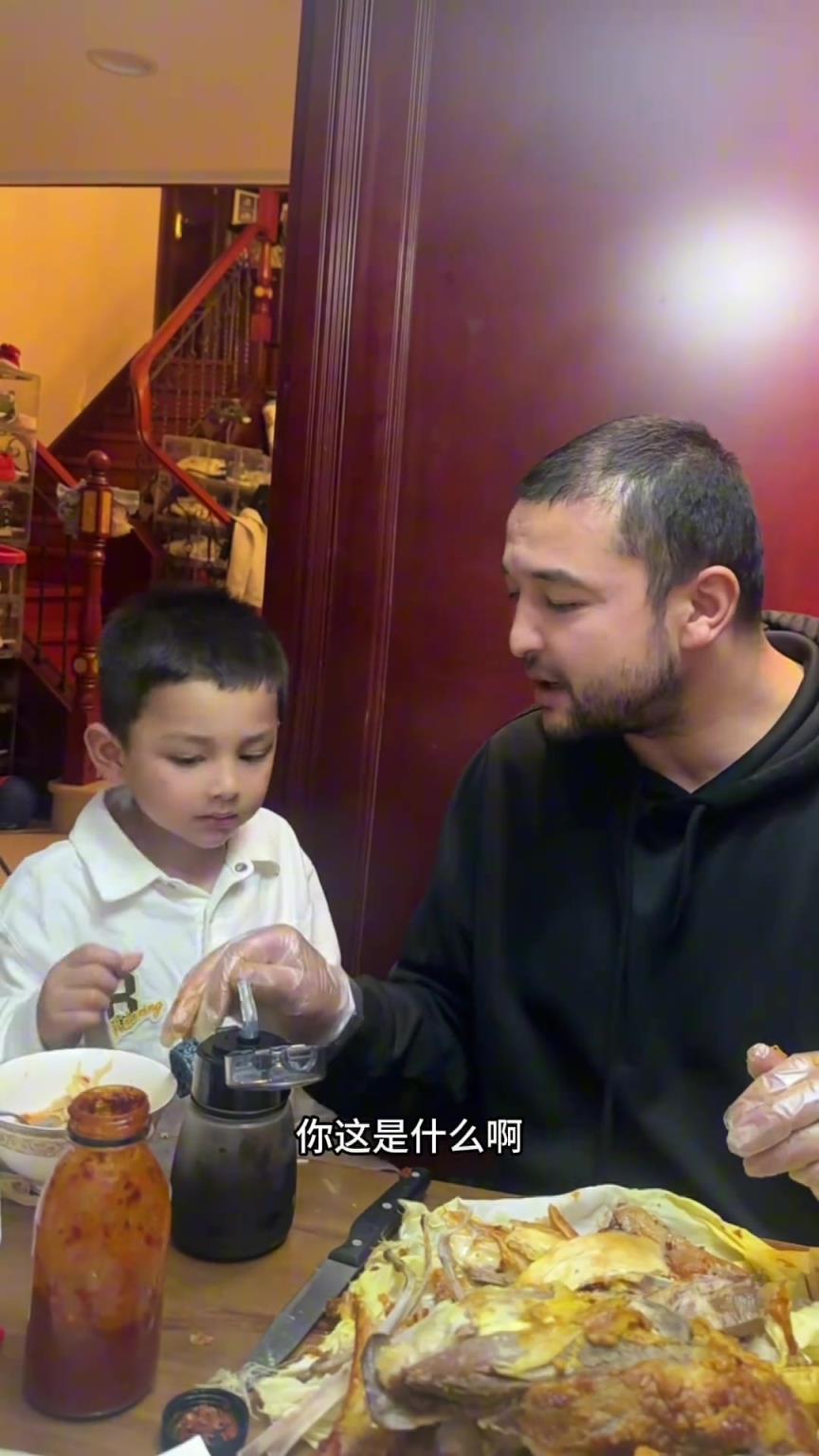 西熱孩子這情商沒(méi)話說(shuō)