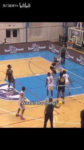 一分變兩分！這哥們得感謝5號為他成就了名場面！